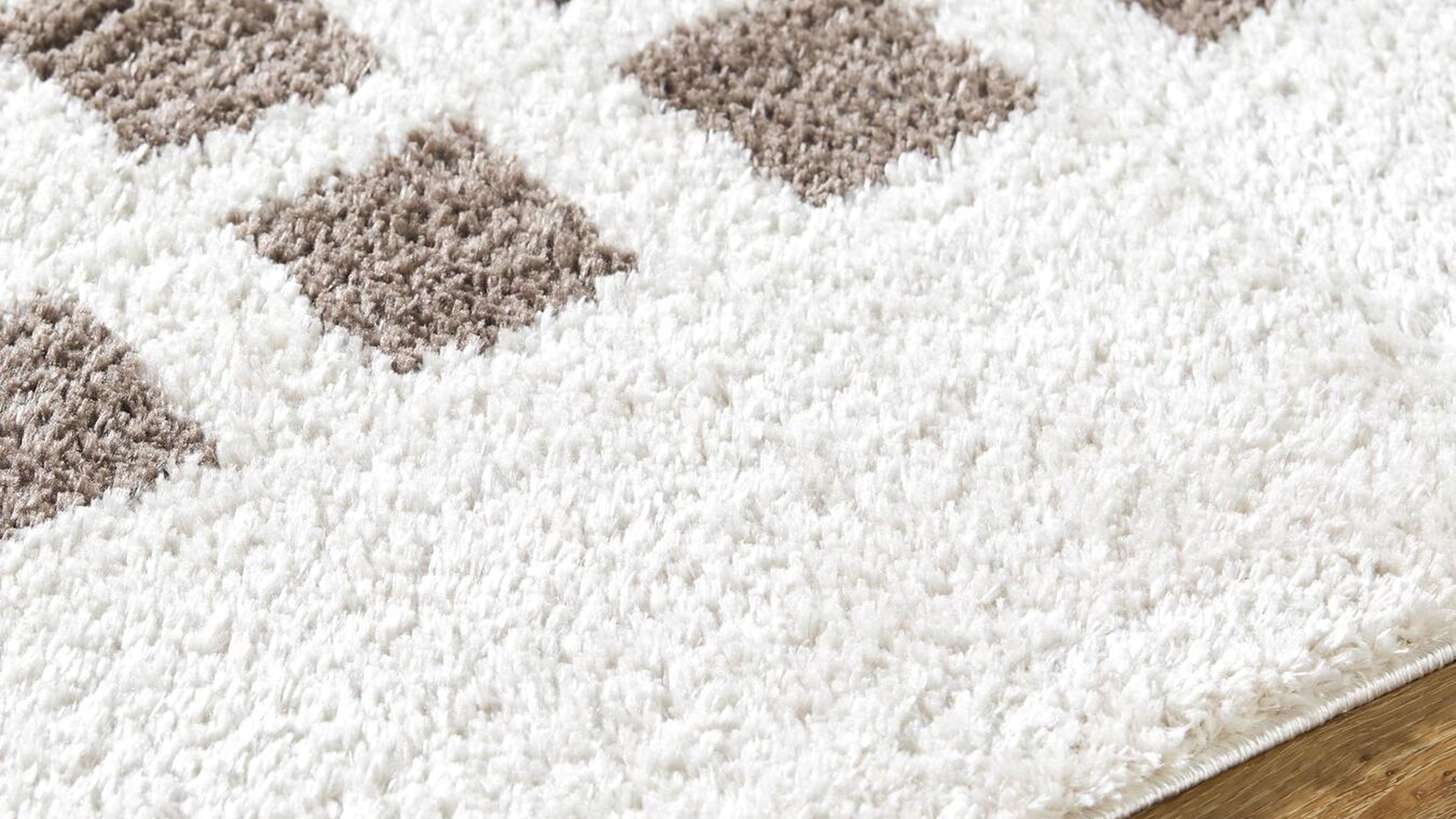 CURG-SUR-TK-SM-BWN-texture_Lifestyle_b71a082a-05ae-486f-ad69-93465840f57e.jpg